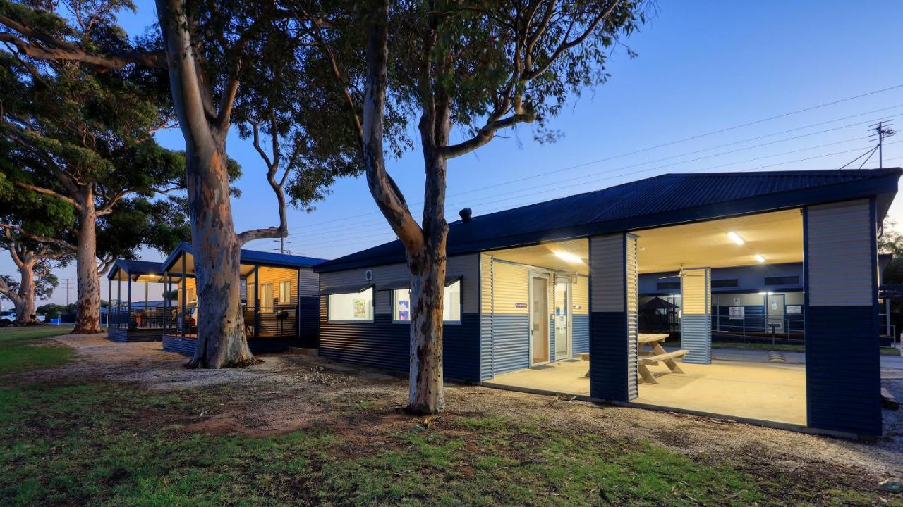 Lake Boga Caravan Park Exterior foto