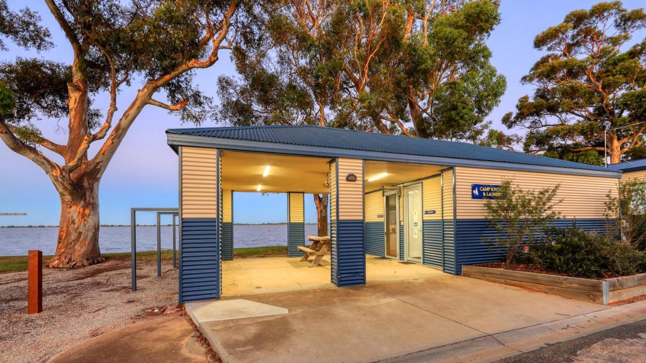 Lake Boga Caravan Park Exterior foto